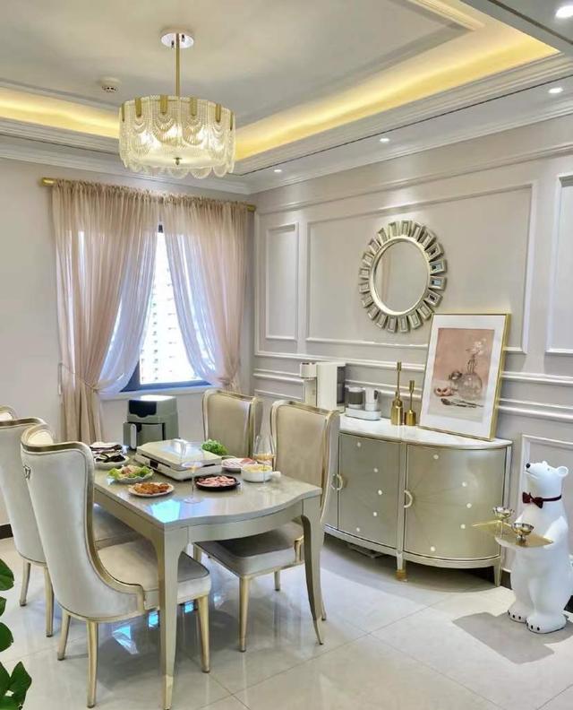 发现一对90后夫妇家的装修，那叫一个高级，拍照给大家看看