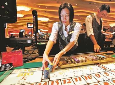 谢霆锋|桃色绯闻、赌博、炫富，一手王炸的赵本山，就这样把自己玩没了