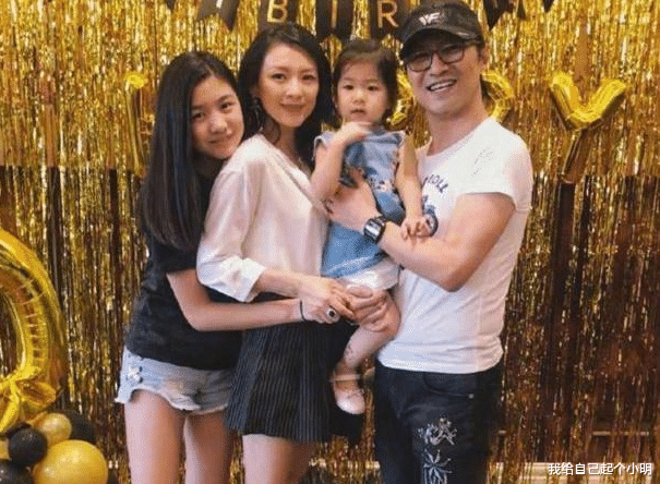 章子怡|郭晶晶与章子怡同框,气质上大不相同,难怪郭晶晶能嫁入霍家!