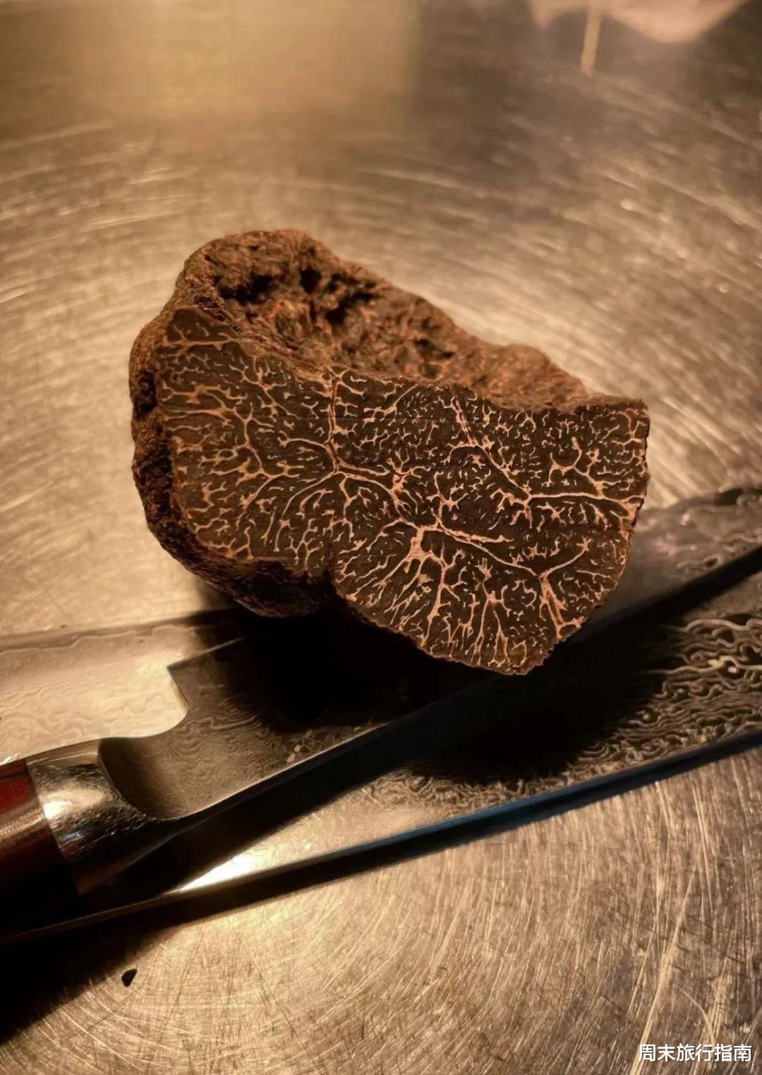 野生菌|刘亦菲新剧刷屏!均温20℃的神仙取景地,私藏“全国最毒”美味,吃过就上头!