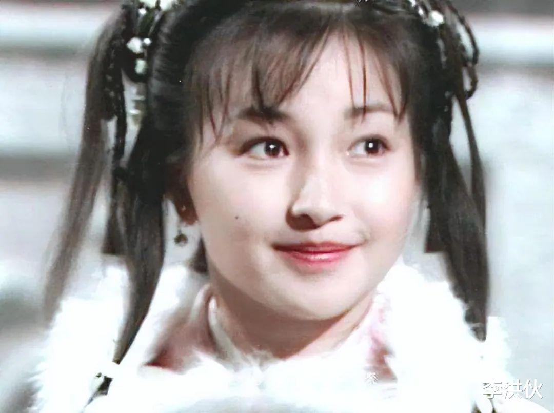 李绮红|“最美郭襄”李绮红现状，满脸褐斑样貌大变，本人承认已到更年期