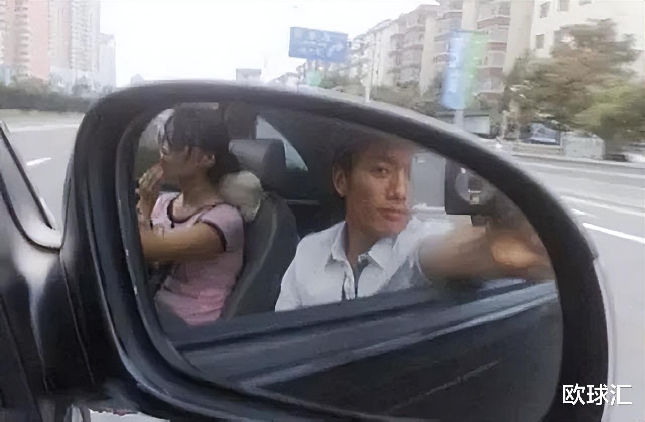 “我爸是李刚”的李启铭,出狱后找工作连吃闭门羹,沦为装修工人