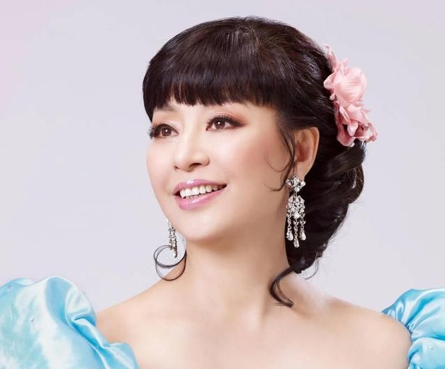 黄轩|歌唱家殷秀梅，不顾家人反对嫁国外丈夫，我要追求幸福