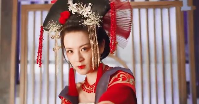 曾一萱|阿箬造型要是有朱小腰一半美,也不至于当3年“床头柜”了!