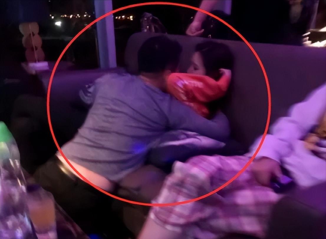 汪小菲|昨天刚向大S服软Q求和,今天汪小菲又跳出来支持张颖颖,戏真多