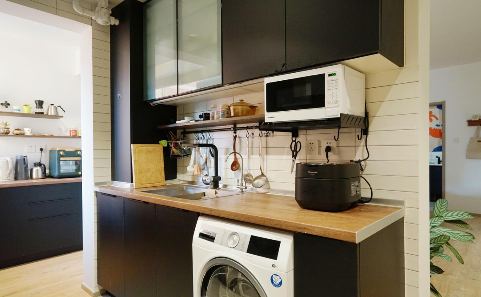 不要玄关,进门就是客餐厅,她东拼西凑出的家,照样细节拉满