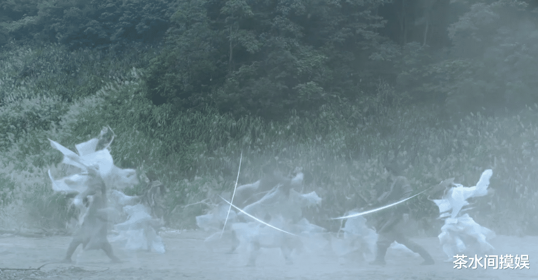 五毛特效|有钱请流量明星,没钱做后期?这些奇葩的“五毛特效”可真辣眼睛