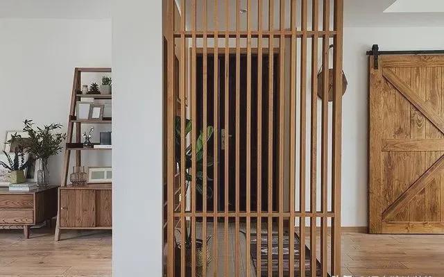 这是我见过最漂亮的日式装修，一个主卧就把我惊艳到了，高雅大方