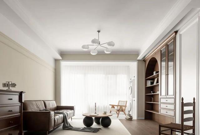 不跟风网红设计,也拒绝过度装修,这个180大平层,那叫一个舒服