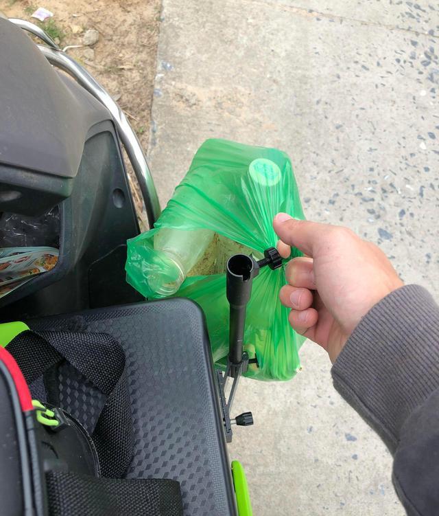 |一天钓几十斤？广西河道土鲮鱼大爆发，钓鱼人：提不动，全放生了