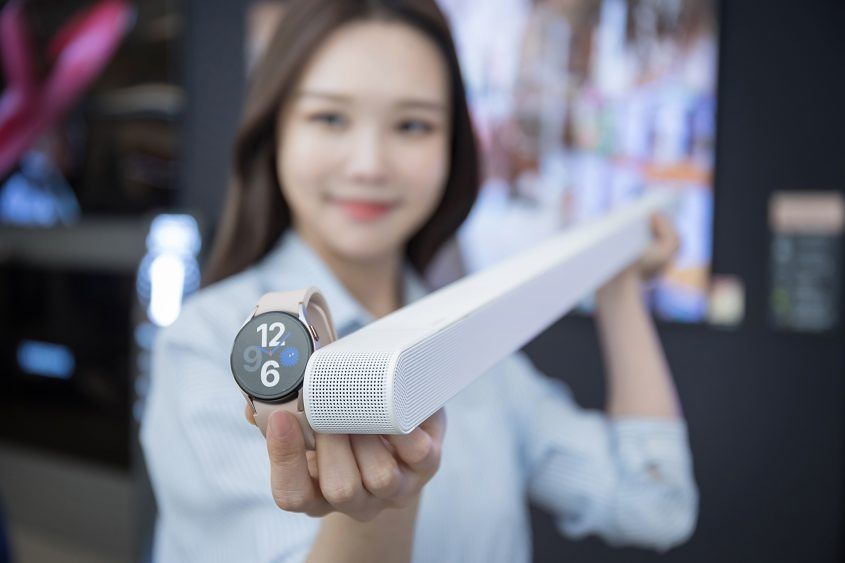 音箱|三星最新的条形音箱具有 3D 环绕声、Q-Symphony 和杜比全景声