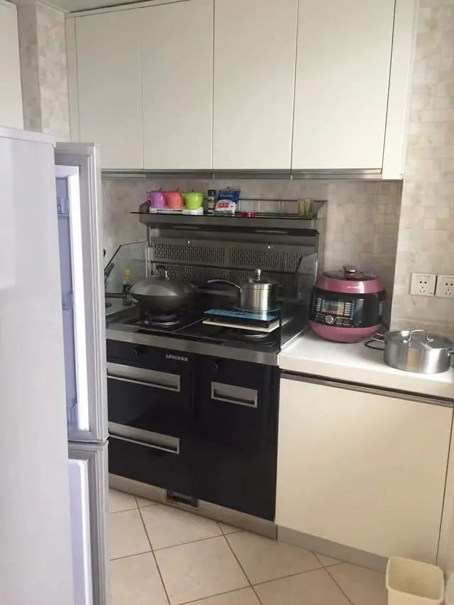 75㎡的新房装修才花了16万，还包家电，最特别的地方就是客厅