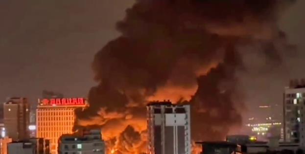 泉州油罐车爆炸，多车房被烧毁，车子只剩下车架，爆炸源头是啥？