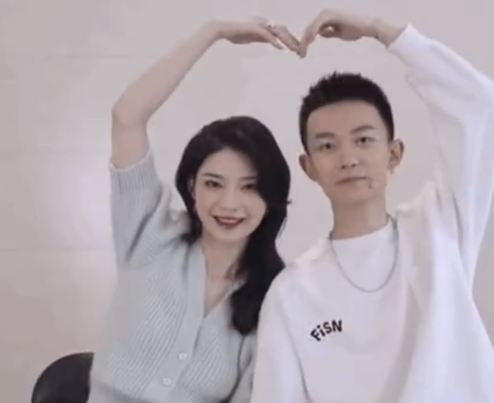 律师函|分手后又陷入造假风波，CU拿旧图欺骗粉丝被戳穿，蓓蓓因祸得福