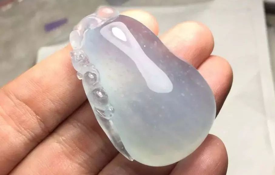 翡翠|赌石屡试不爽再次一搏，不料切出极品高冰雪花翡翠！