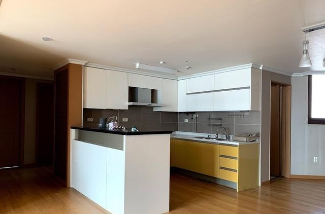 107精装房，一改土气面貌，变身成为时尚美家，一家3口幸福美满