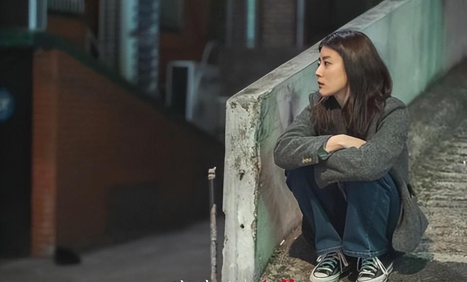 金高银|《小女子》金高银疯子演技强到起鸡皮疙瘩!原来她在幕后操控一切