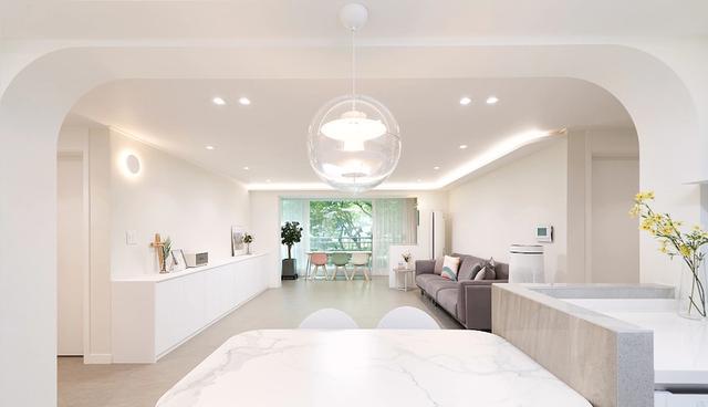 客厅看电视越来越少,干脆为了女儿不装了,给93提供一个好环境