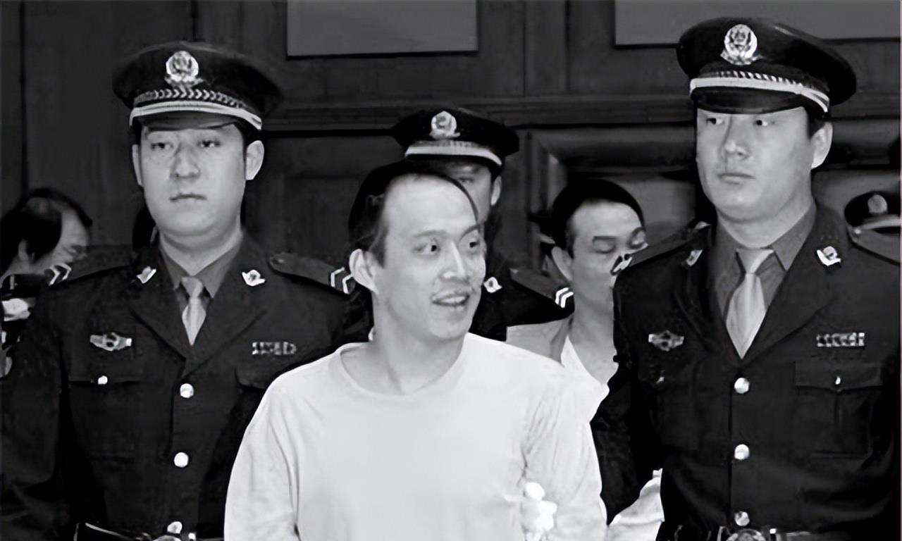 纪实: 死刑犯王立华最后一夜, 临刑前痛哭流涕忏悔, 民警: 他不是真心