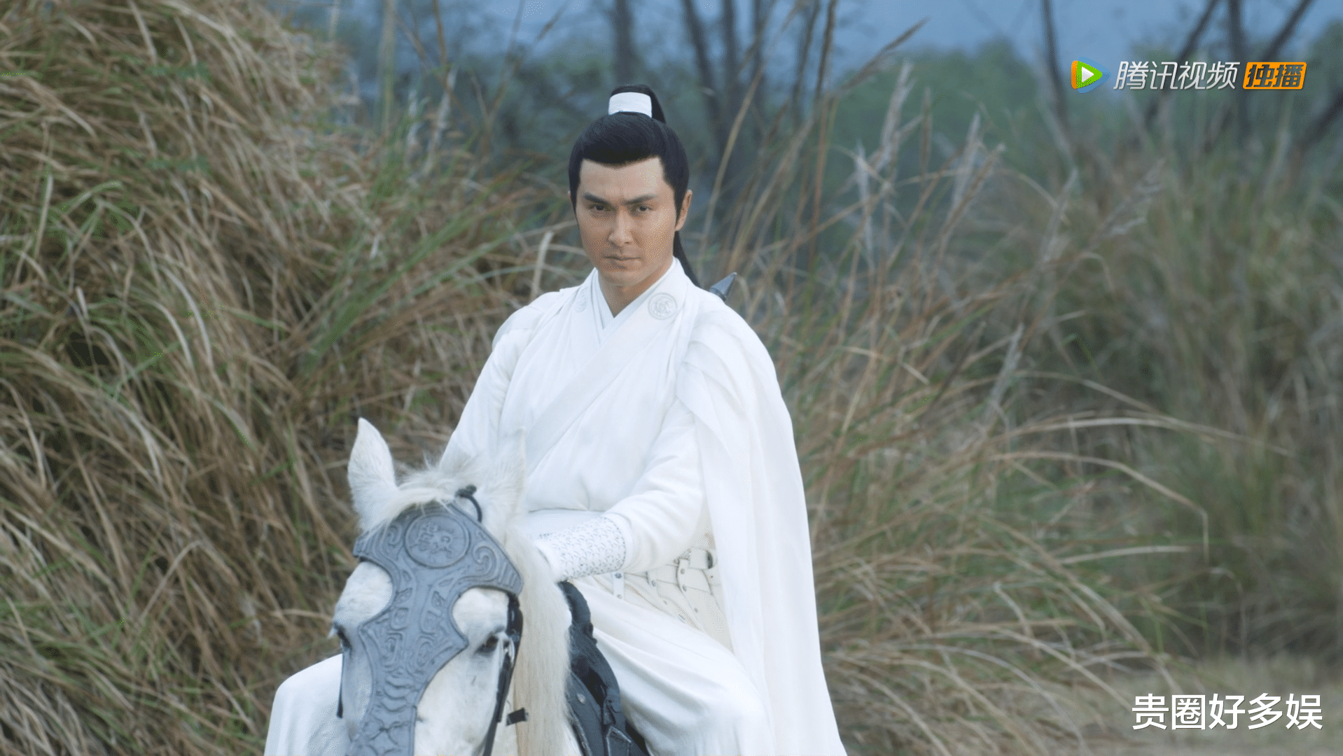 徐凤年|徐凤年姐弟四人，身穿素衣、头系白带为母复仇，这一段看哭多少人