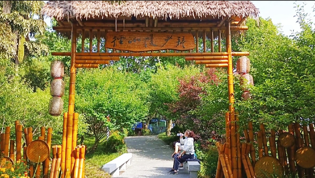 露营|浣花溪公园，成都的五星级公园，文化底蕴厚重，值得一游