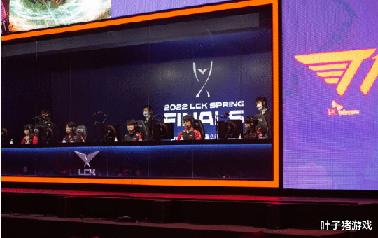 kkoma|撂挑子也要硬刚官方，Kkoma辞去亚运会职位！雨童：支持正义开摆