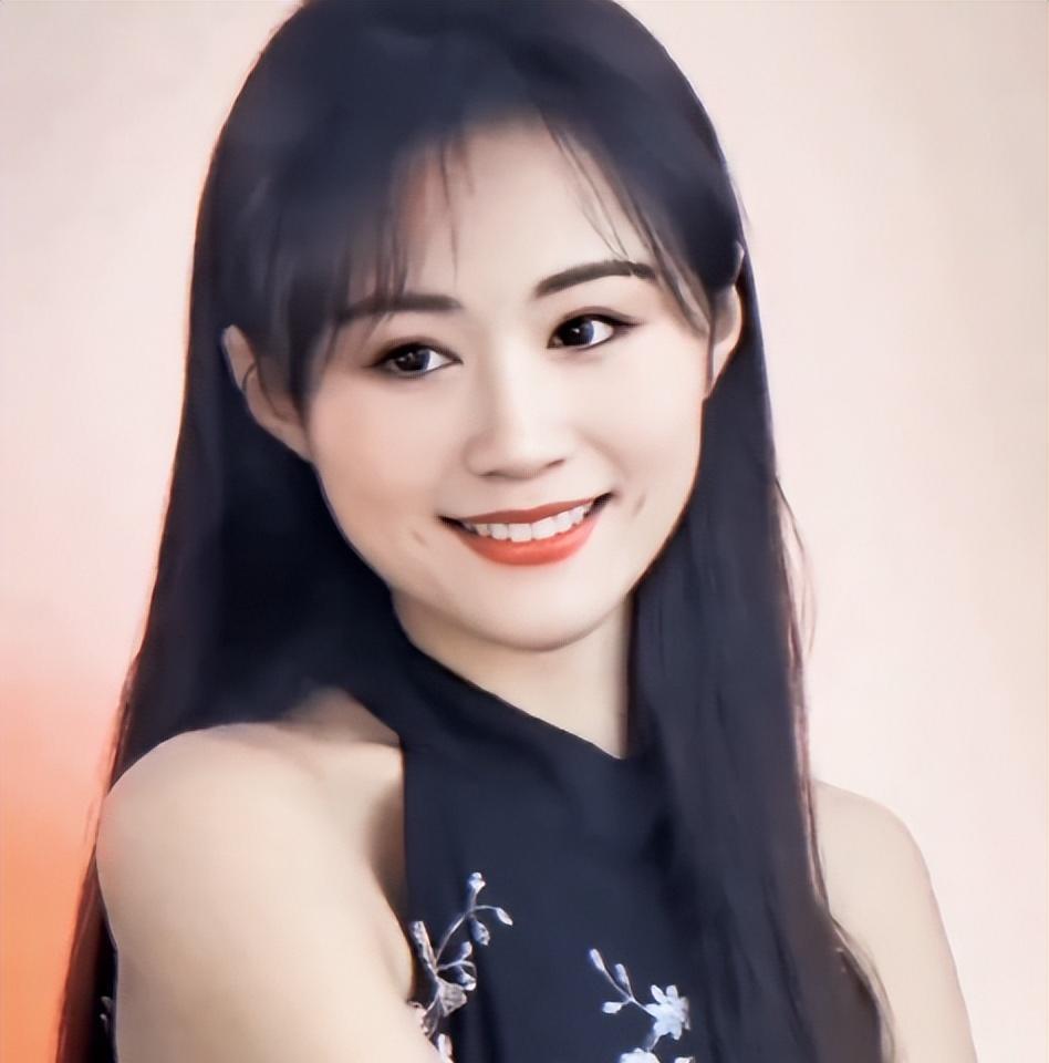 陈亚男|曝朱小伟仍惦记陈亚男,女方还约他吃饭,网友:真以为是香饽饽?