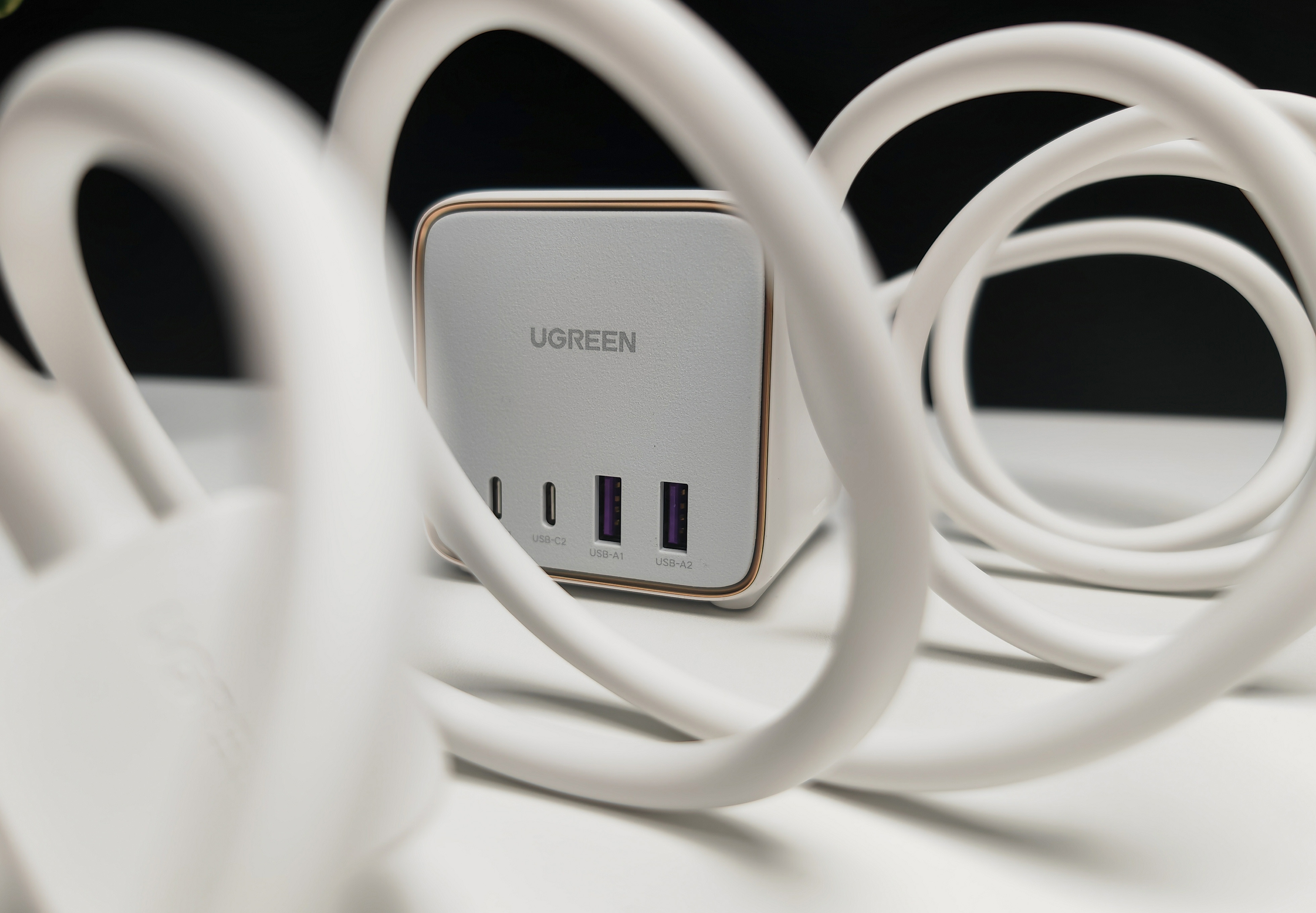 |好物推荐-UGREEN绿联智充魔盒
