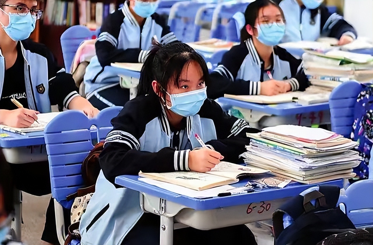 职业教育|中考迎来调整,5月1日起取消“普职分流”,学生:幸福来得太突然