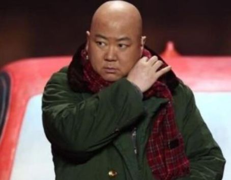 春晚|连续上春晚18次，因说错一句台词被索赔巨额，再也没有上过春晚