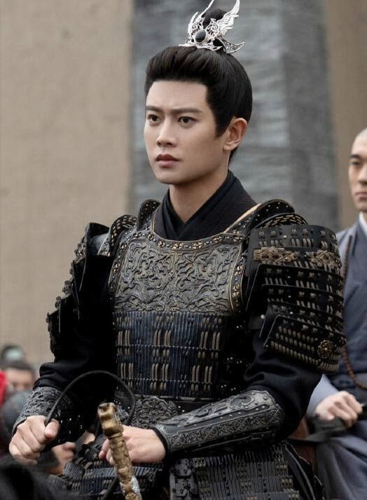 周生辰|明明前后只差20天,任嘉伦演的周生辰和长意,差别咋就那么大呢?