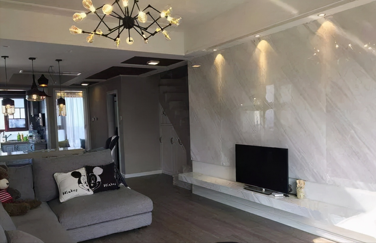 晒下我30万装修的家,冰箱被藏起来,你绝对找不到,灯具被赞爆