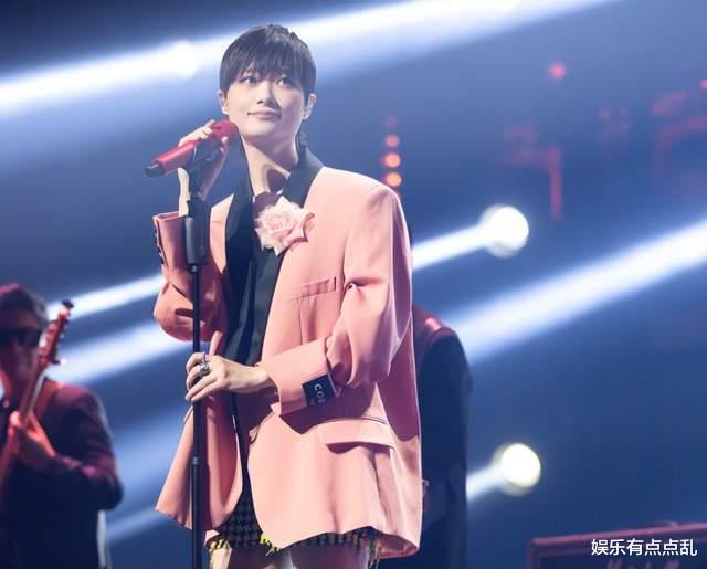 李宇春|李健李荣浩曾反对李宇春过分努力工作, 网友: 至今看来都一语中的