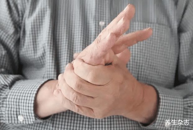 脑梗|脑梗多是“拖”出来的！再三提醒：睡觉时有3种“反常”，血管已“堵得慌”