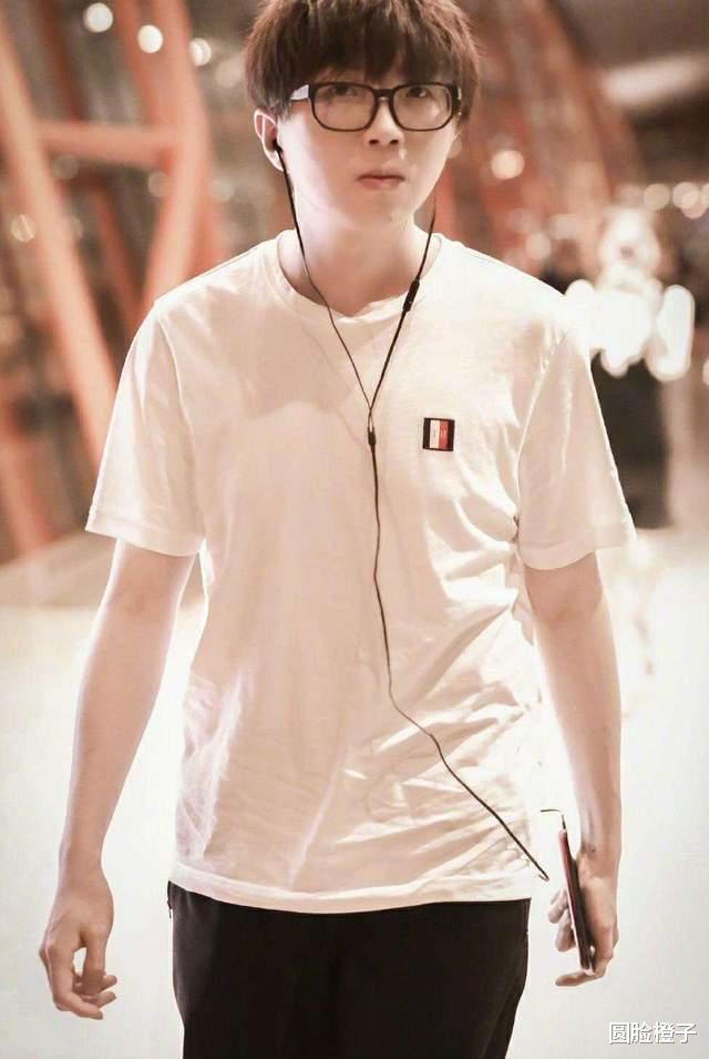 明星|长得“显矮”的6位男星，明明是1米8的大高个，看起来就是不高