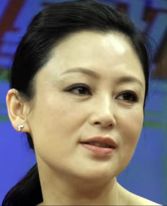 董洁|“花期太短”的10位女星，当初惊为天人，再见毫无灵气，沦为路人