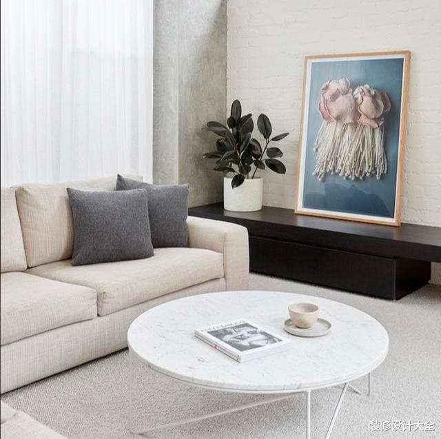 极简白设计，让整个空间看起来纯净又宽敞，室内氛围更高级！