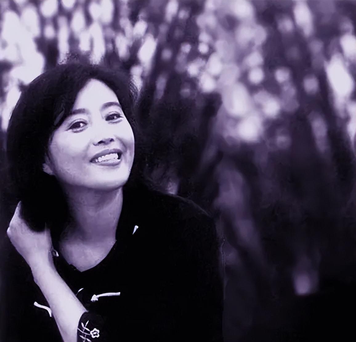 丁嘉丽|丁嘉丽：年轻时没管好下半身，后半生为此付出了代价！