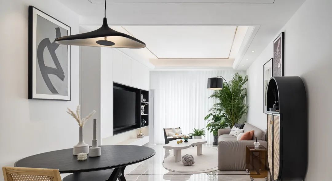 简约、复古、自然感:98m2临江小两居,不拆不砸也换风格!