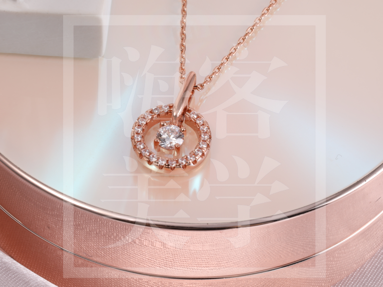 护肤 入了那么多款首饰,学会怎么搭配了吗?