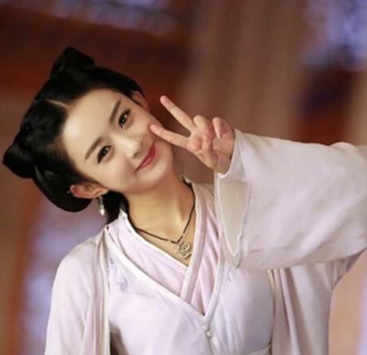 赵丽颖|赵丽颖冯绍峰新剧现状:一个往实力派发展,一个顶着肿脸演古偶