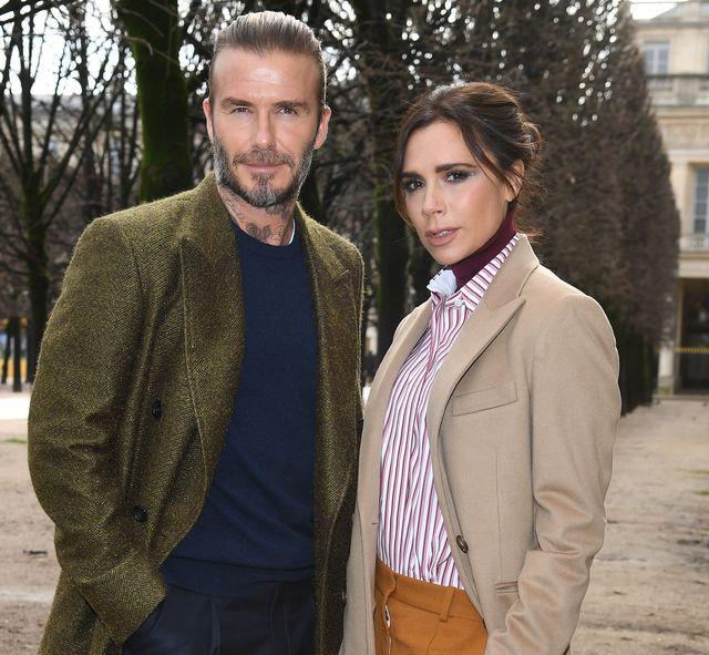 哈珀·贝克汉姆|贝克汉姆接女儿下课真宠！小七穿抹胸肚腩好突兀，大象腿不输老爸