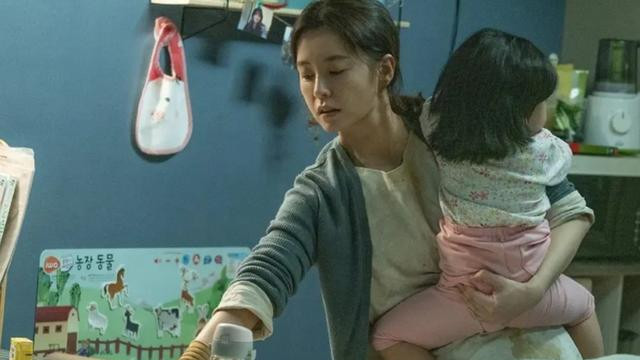 全职妈妈|全职妈妈VS职场妈妈：带出的娃差距有多大？和你想的一样吗