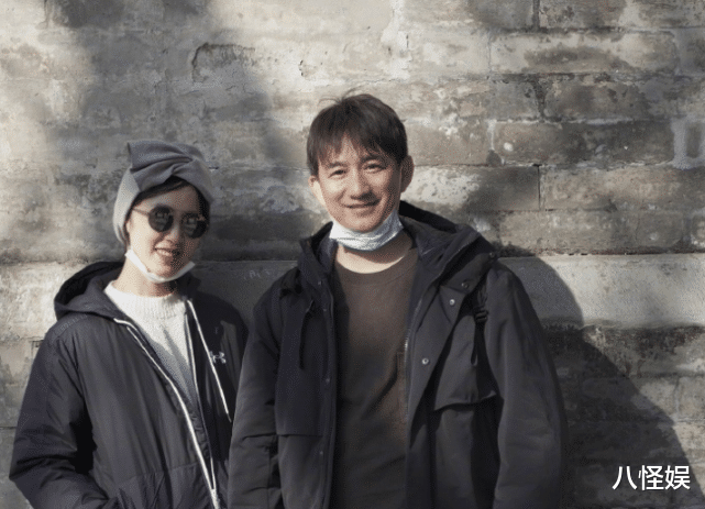 黄磊|孙莉晒幸福日常，黄磊带娃买菜，早上6点多起床为她做美食好宠