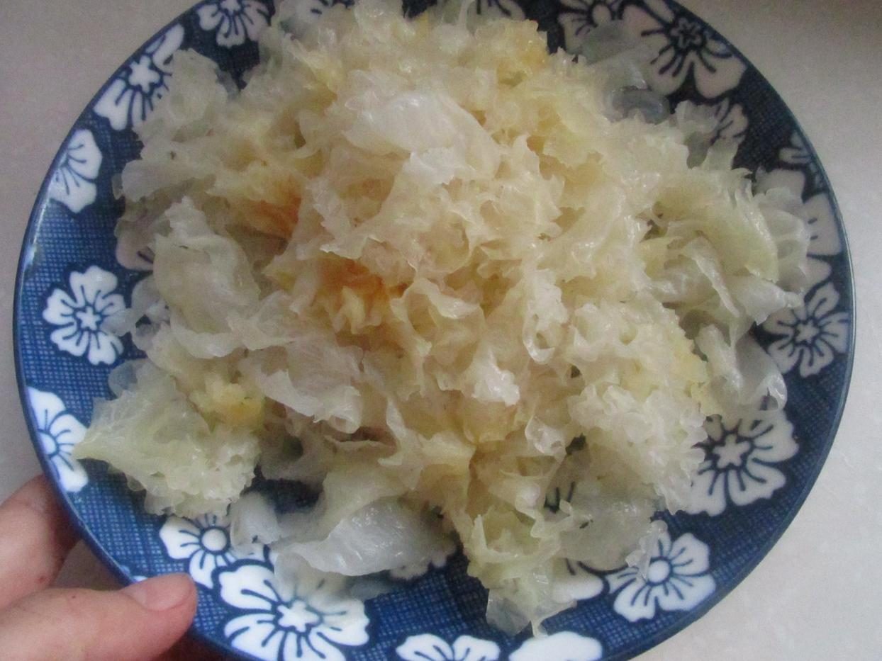紫薯上市这样和它一起炖,好吃美丽还可以抗衰老