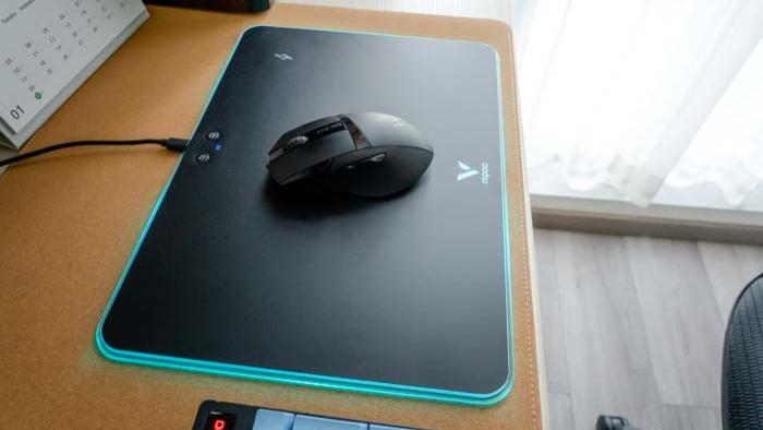 鼠标|雷柏V10 RGB无线充电鼠标垫评测：鼠标垫终于迎来了革命升级