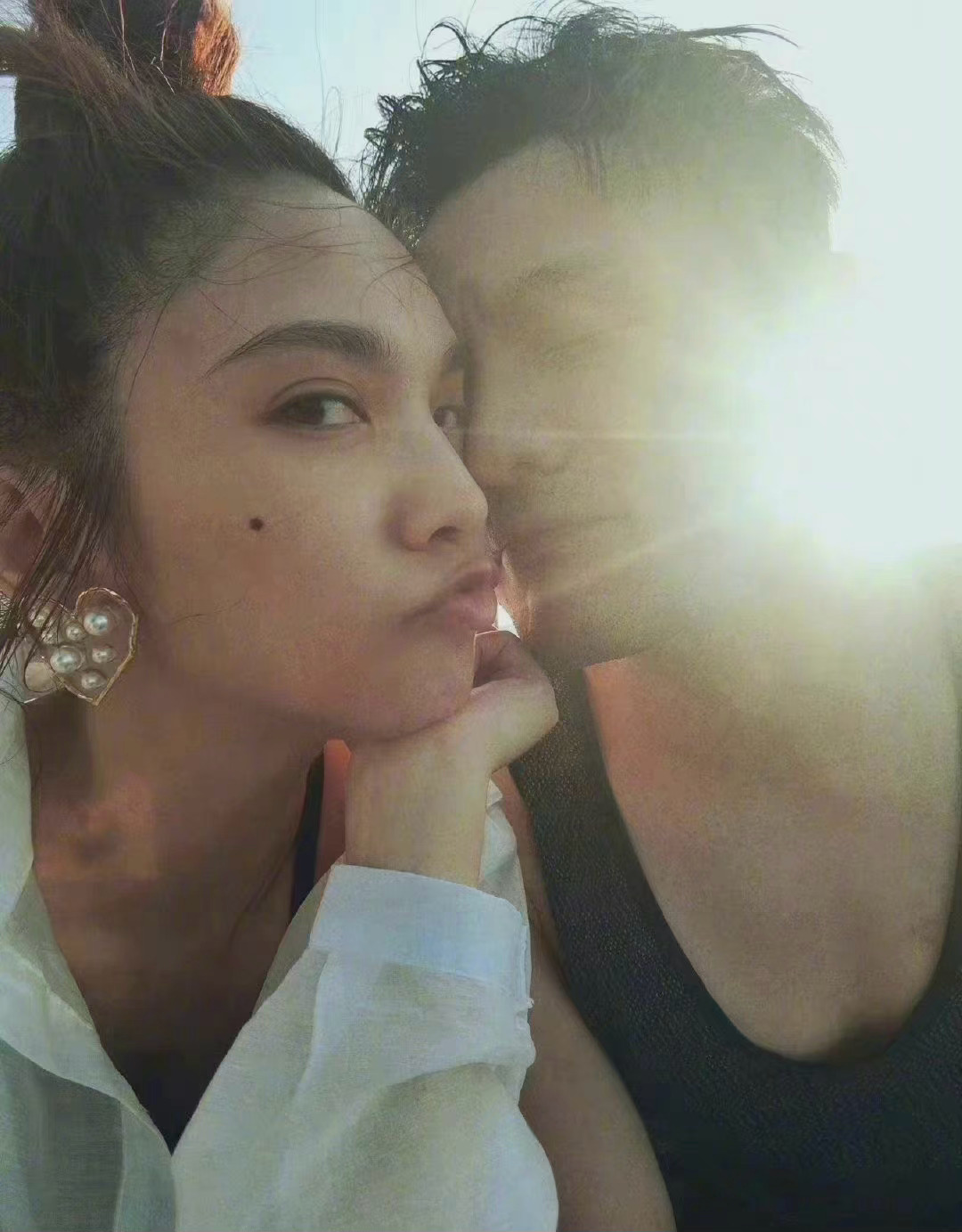 赵丽颖|暖心!李荣浩杨丞琳夫妇为上海捐赠生活物资,已分配到居民的手里