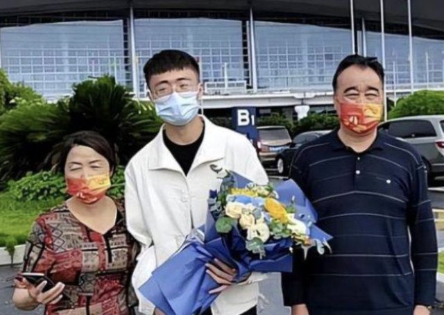 两岁江西男孩在云南被拐卖,亲生父母苦苦寻找25年