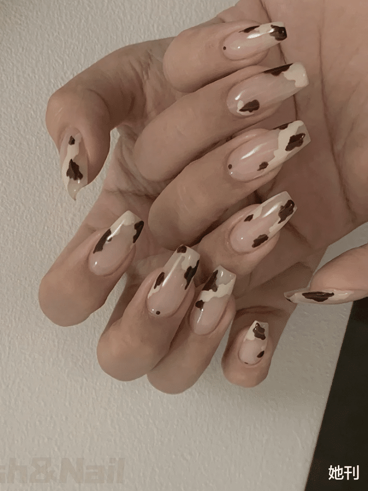 美甲 全网都在夸杨幂这个照片美，开春爆款已经预定