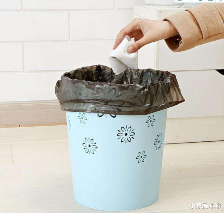 上完厕所废纸直接扔垃圾桶?错!教你正确做法,干净又卫生